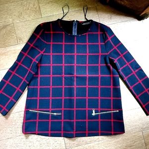 NWOT Zara black and red structured top